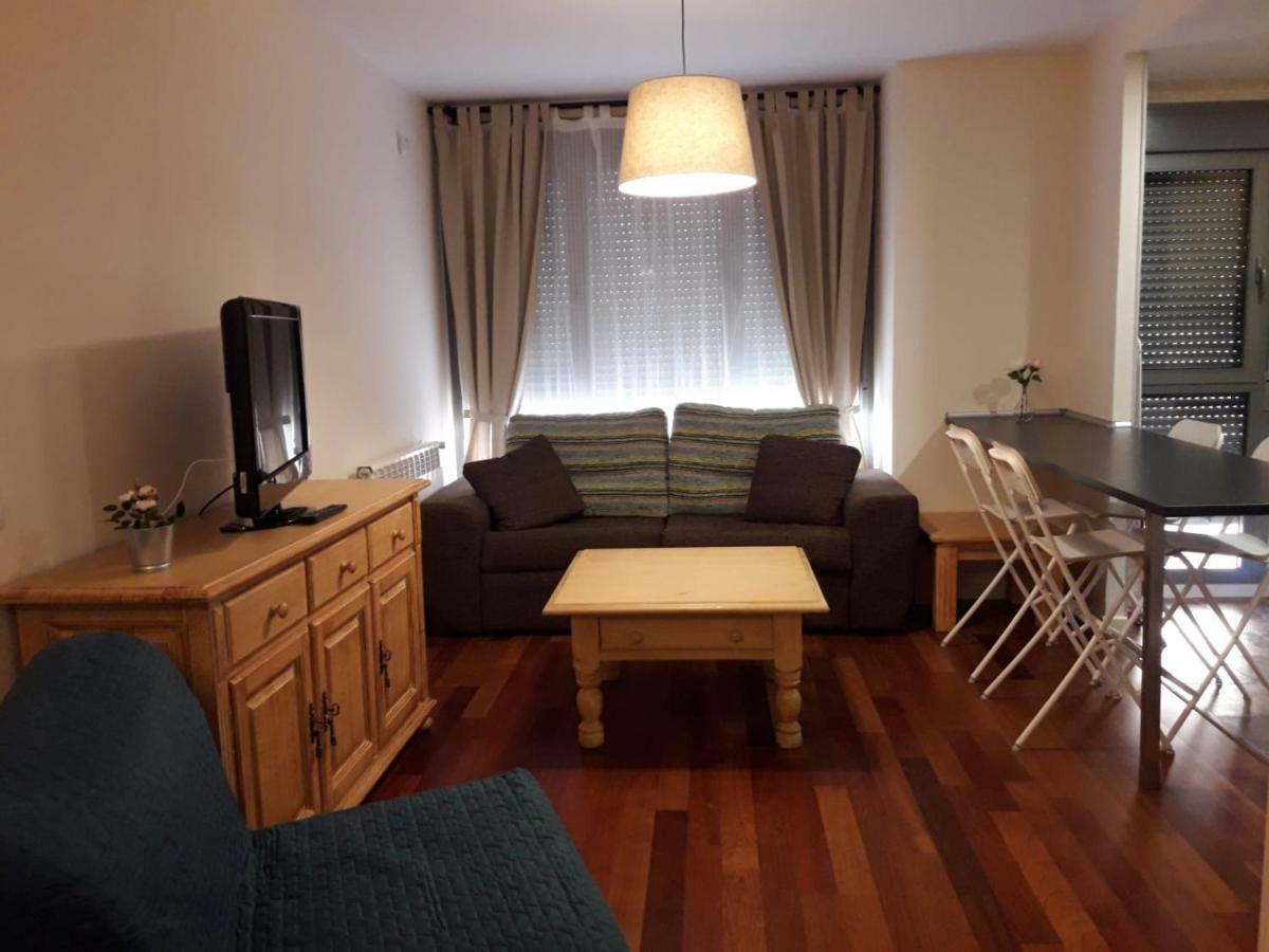 Apartamento En C/ Peroneros Latas Ngoại thất bức ảnh